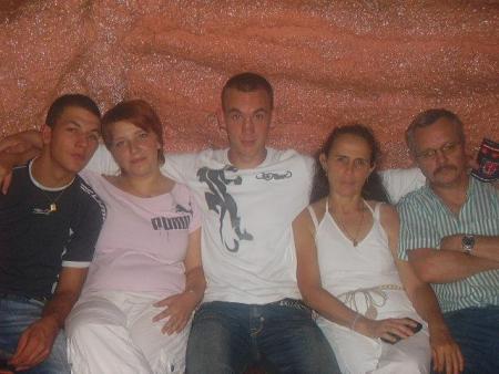 MES PARENTS ET MES AMIS